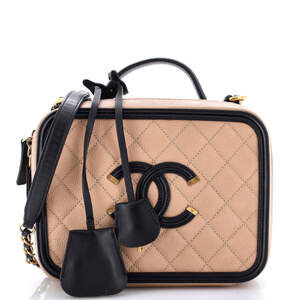 Chanel Filigree Vanity Case Quilted #228189C32B